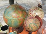 2004073010 globes