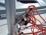 21 - Install the vang using the quick release pin